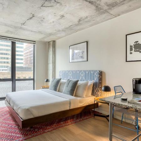 Mint House Minneapolis - Downtown West エクステリア 写真