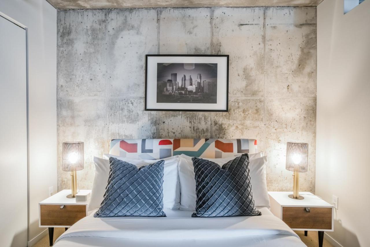 Mint House Minneapolis - Downtown West エクステリア 写真