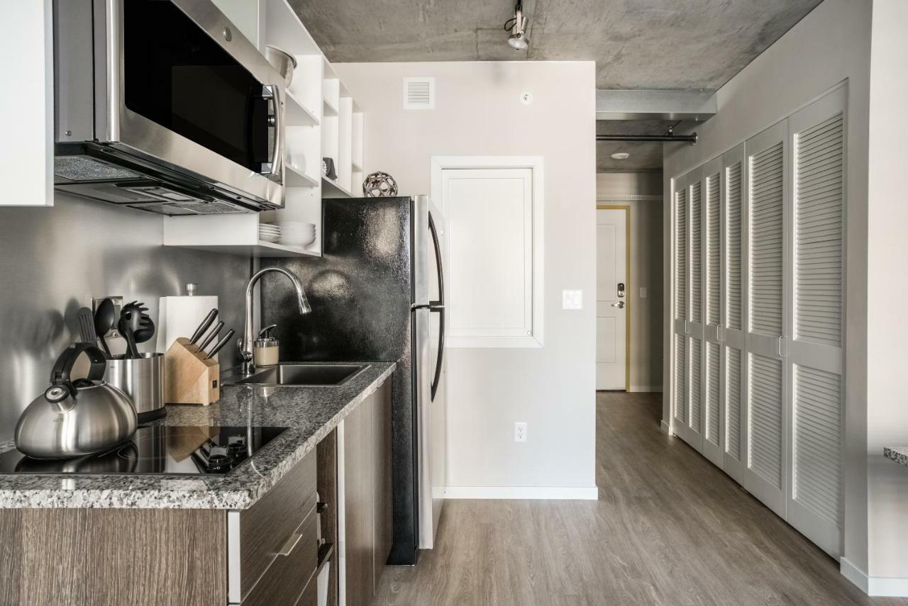 Mint House Minneapolis - Downtown West エクステリア 写真