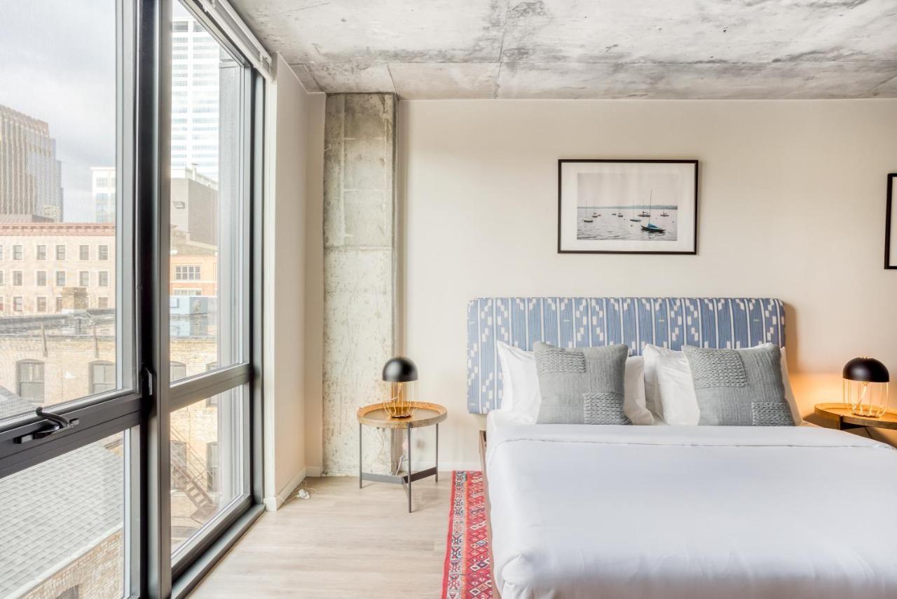 Mint House Minneapolis - Downtown West エクステリア 写真