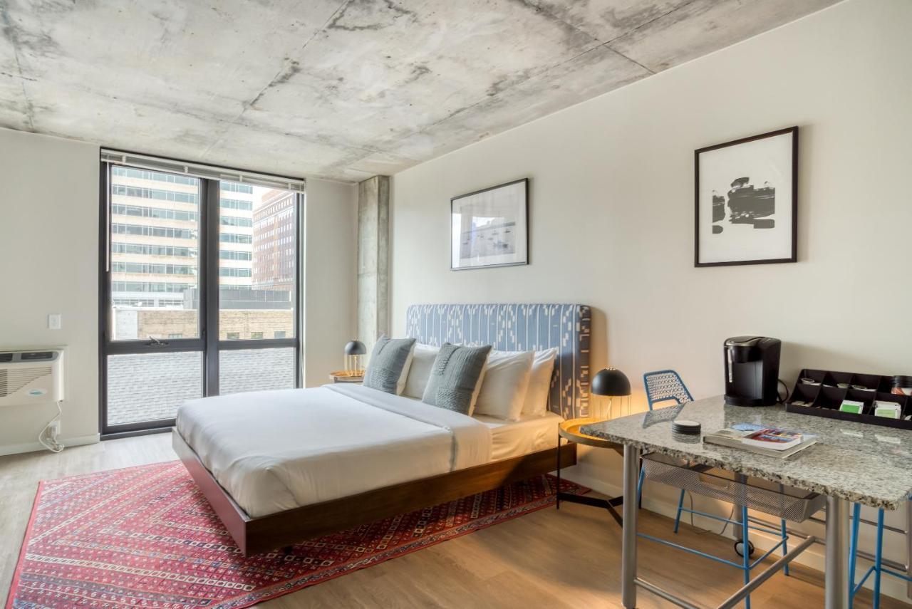 Mint House Minneapolis - Downtown West エクステリア 写真